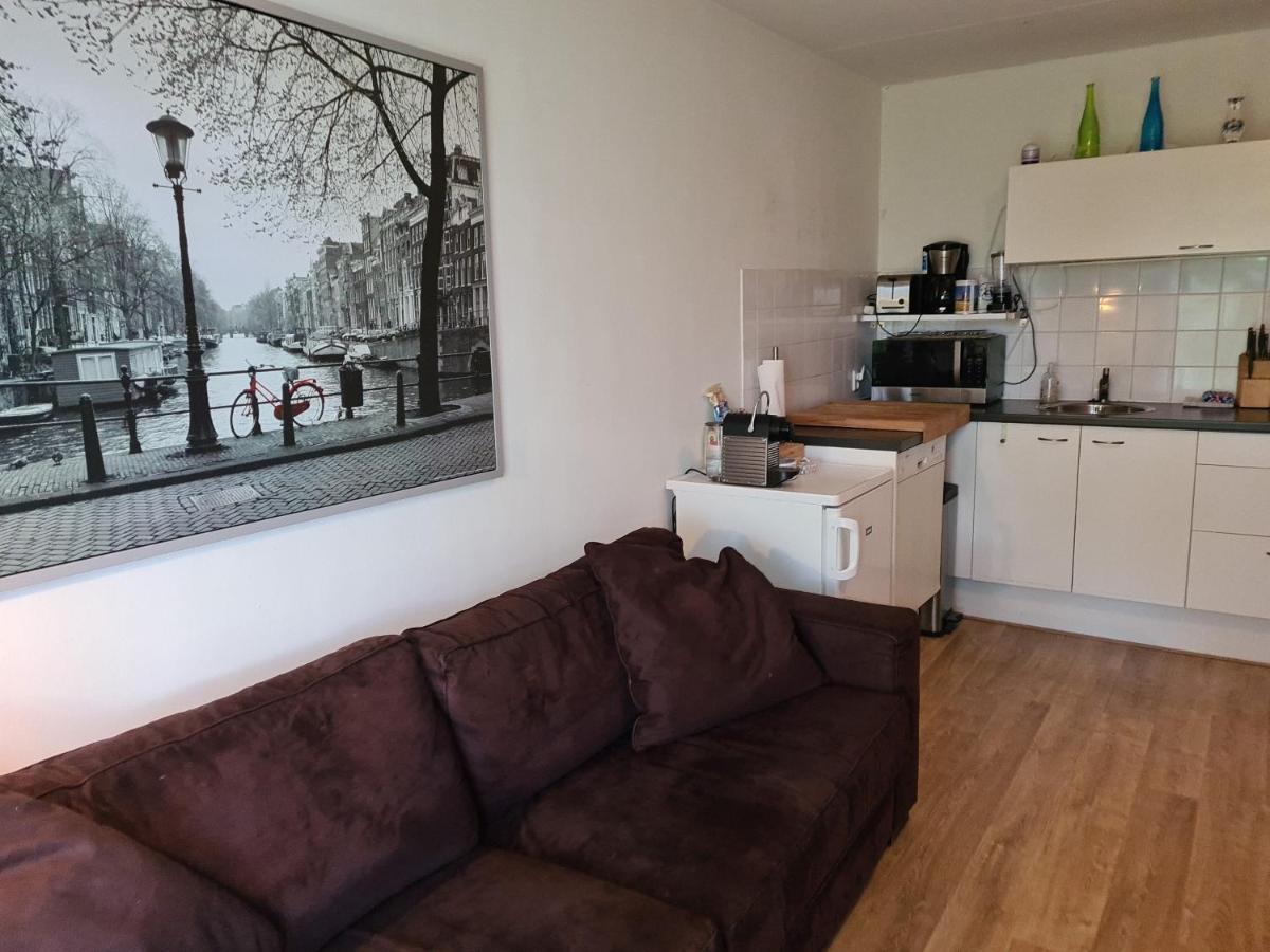 Johan'S B&B, Dakterras & Goedkoop Parkeren - Sinds 2014 أمستردام المظهر الخارجي الصورة